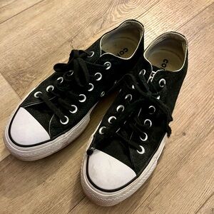Converse ALL STAR Platform Black and White Sneakers Size 7 EUC